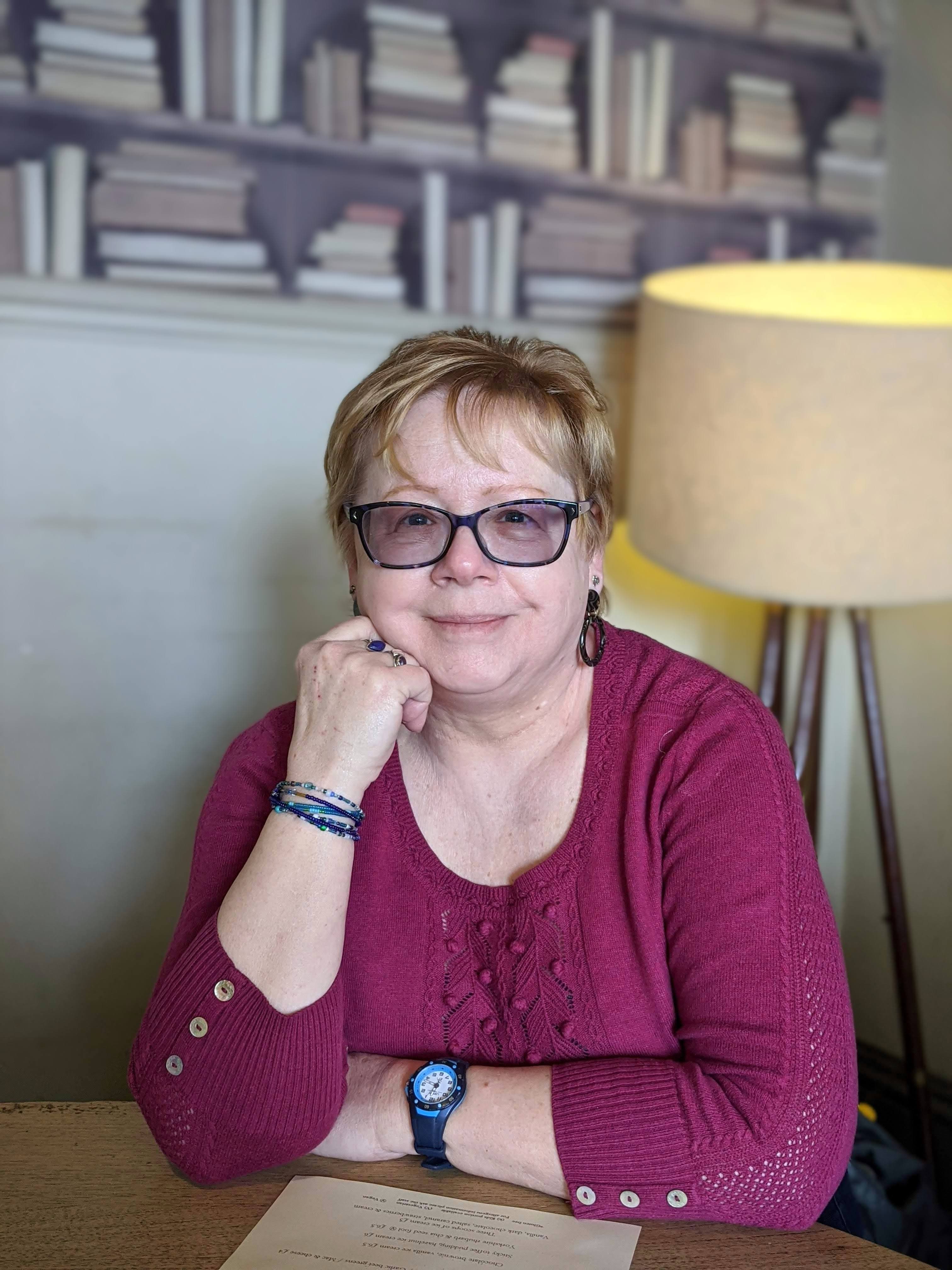 Portrait picture of Wendi Coles